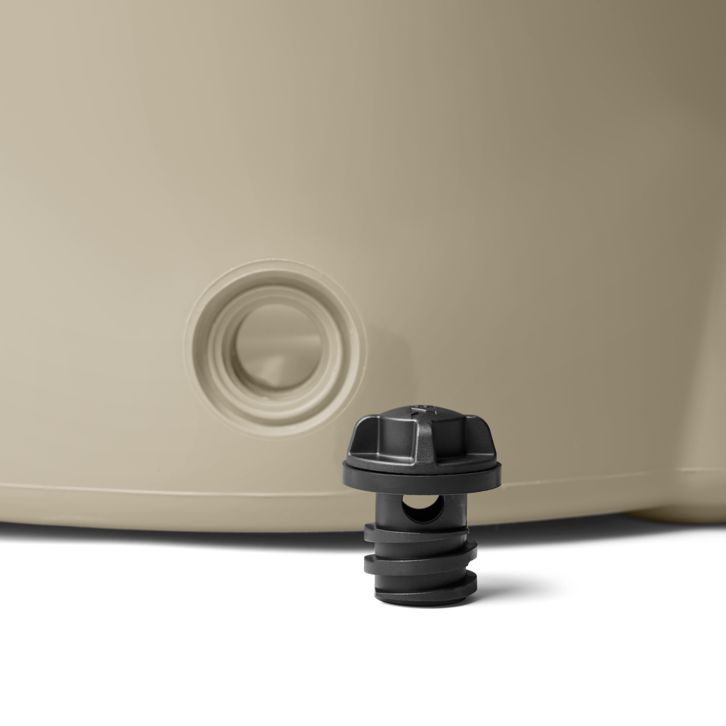 YETI Tank® 85 Insulated Ice Bucket - Image 4