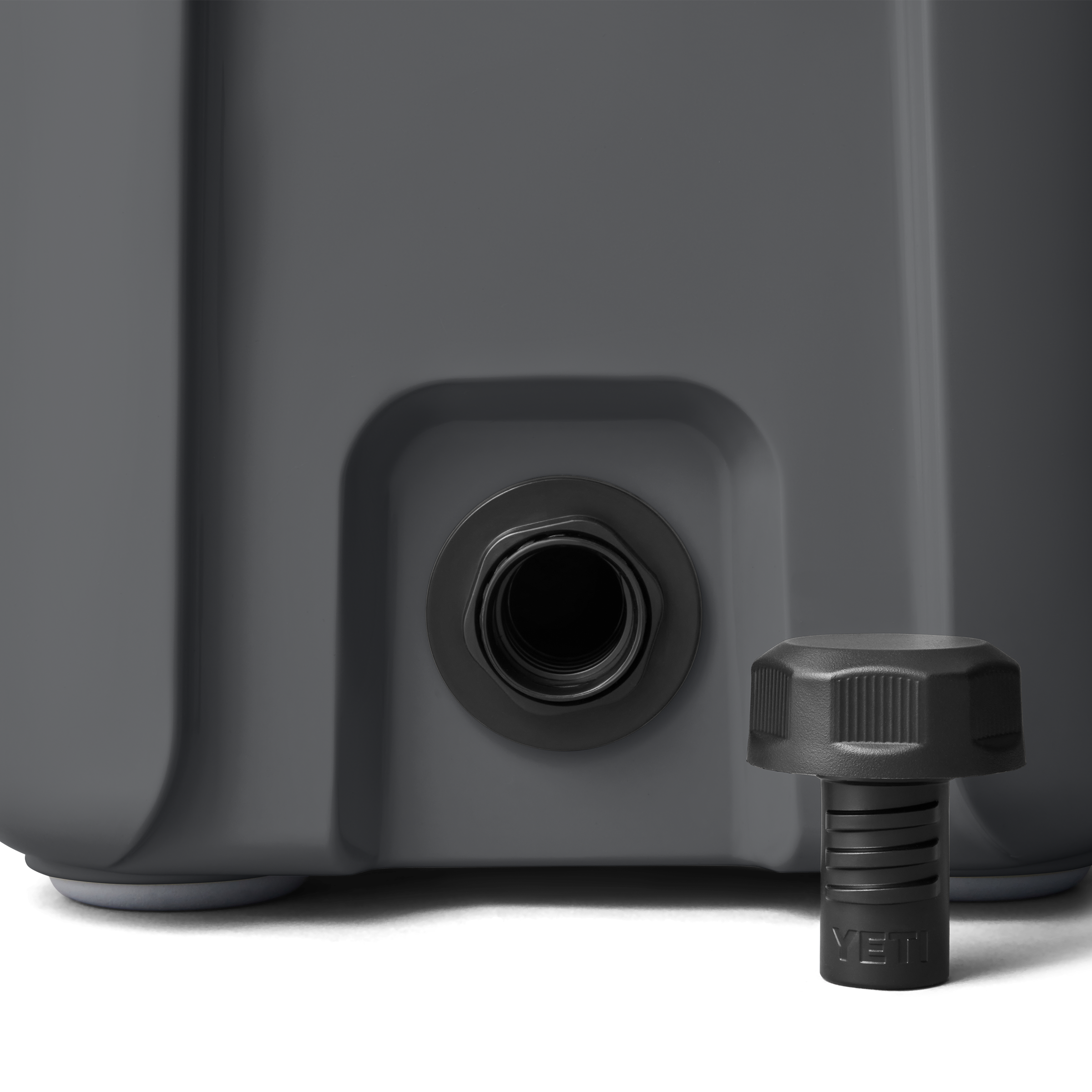 Roadie® 15 Hard Cooler - Image 4